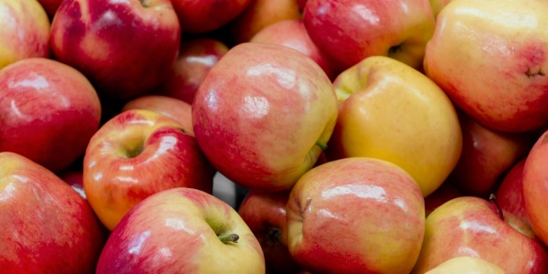 Ябълки по време на бременност