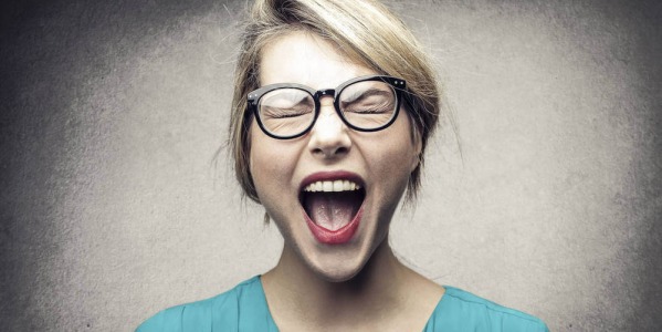 Край на женските хормонални проблеми с Естро Факторс!