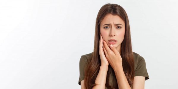 Как се лекуват афти в устата?