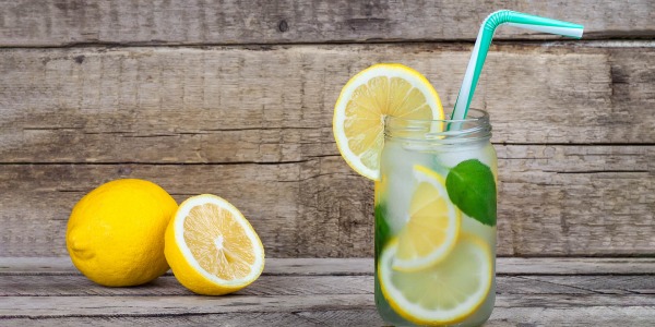 Здравословни тенденции в света на напитките