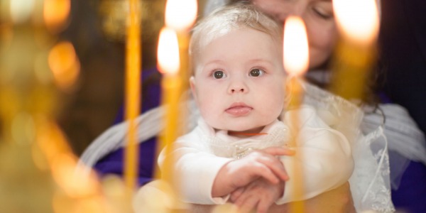 Какво се носи в църква за 40 дни на бебе?