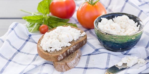 Какво е котидж сирене и какви са ползите